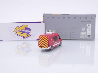 Preview: Herpa 700887 # Mercedes-Benz Sprinter Kasten HD " Bundeswehr / Feuerwehr " 1:87
