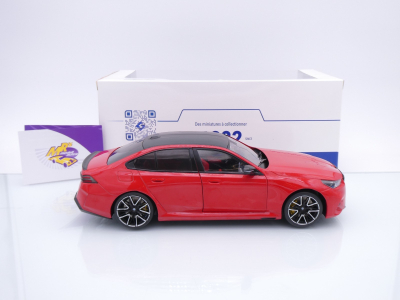 Preview: Solido S1814702 # BMW M5 (G90) M Performance Baujahr 2025 " Feuerrot " 1:18