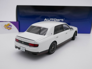 Preview: AUTOart 78764 # Toyota Century GRMN Limousine Baujahr 2018 " perlmuttweiß " 1:18