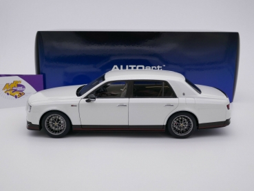 Preview: AUTOart 78764 # Toyota Century GRMN Limousine Baujahr 2018 " perlmuttweiß " 1:18