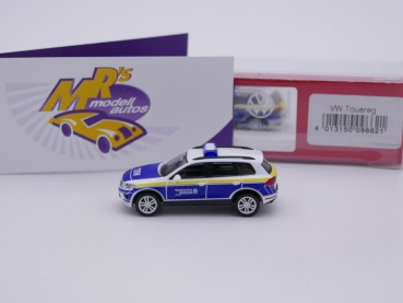 Preview: Herpa 096621 # Volkswagen Touareg Einsatzfahrzeug " Technisches Hilfswerk " 1:87