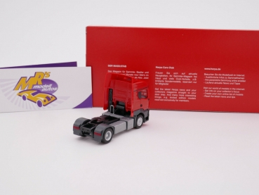 Preview: Herpa 314572 # MAN TGS TM 2-achs Zugmaschine mit Windleitblechen " rot " 1:87