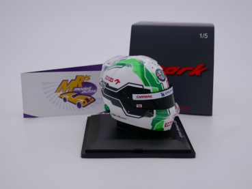 Preview: Spark 5HF059 # Helm Formel 1 Alfa Romeo Racing " Antonio Giovinazzi " 2021 1:5