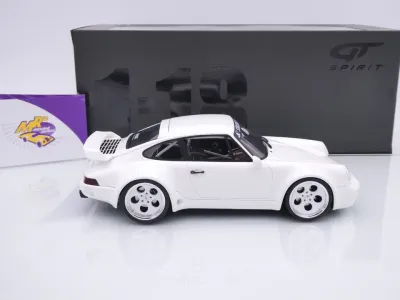 Preview: GT Spirit GT525 # Porsche 911 Strosek Giga Baujahr 2024 " weiß " 1:18