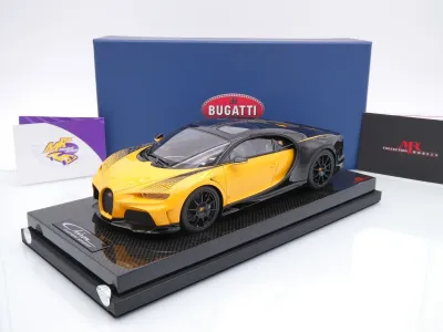 MR Collection BUG012G # Bugatti Chiron Super Sport Baujahr 2022 " gelb-schwarz " 1:18