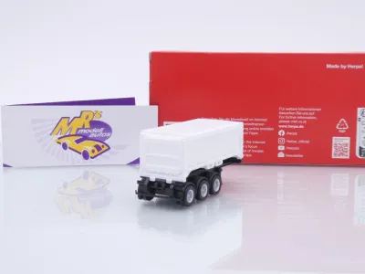 Preview: Herpa 077101 # Abraumcontainerauflieger 3-achs " weiß " 1:87