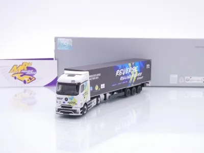 Herpa 961462 # Mercedes-Benz eActros Koffer-Sattelzug " Reverse Record " 1:87