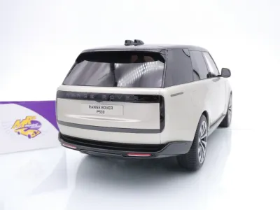Preview: GT Spirit GT553 # Land Range Rover Sport P510E Baujahr 2023 " Fujiweiß - schwarz" 1:12