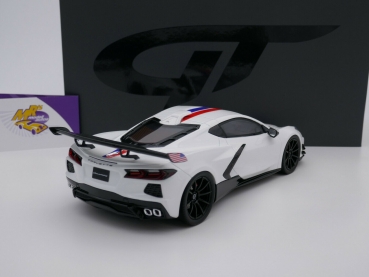Preview: GT Spirit GT317 # Chevrolet Corvette C8 Baujahr 2020 weiß " Hennessey " 1:18