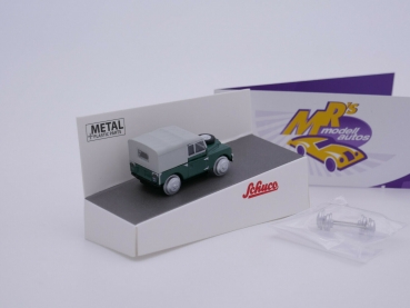 Preview: Schuco 26636 # Land Rover 88 Softtop Schienenfahrzeug grün " MHI " 1:87
