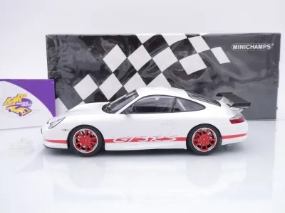 Preview: Minichamps 155062020 # Porsche 911 (996) GT3 RS Baujahr 2002 " weiß-rot " 1:18