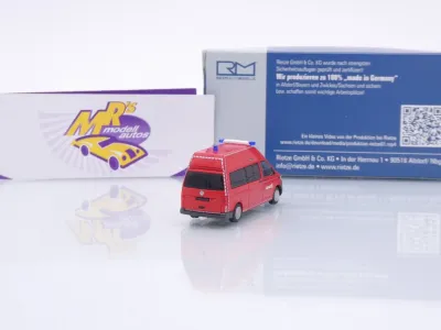 Preview: Rietze 53965 # Volkswagen VW T6.1 HD Bus " Feuerwehr Greifswald Gefahrgut " 1:87