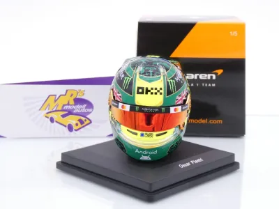 Preview: Spark 5HF207 # Helm Formel 1 McLaren " Oscar Piastri - Australien GP 2025 " 1:5