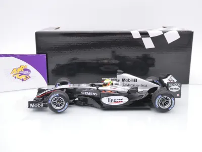 Preview: Minichamps 530044418 # McLaren MP4/19 F1 Silverstone Test 2004 " Lewis Hamilton " 1:18