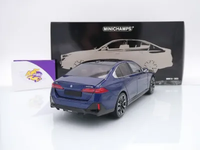 Preview: Minichamps 110023400 # BMW i5 G60 Limousine Baujahr 2023 " blaumetallic " 1:18