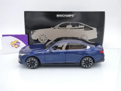 Preview: Minichamps 110023400 # BMW i5 G60 Limousine Baujahr 2023 " blaumetallic " 1:18
