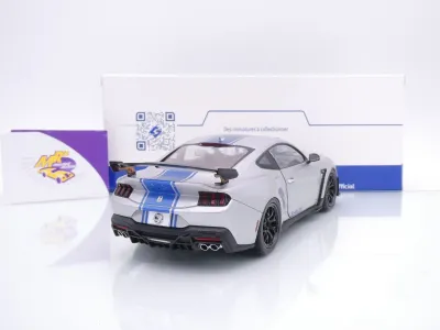 Preview: Solido S1813803 # Ford Shelby Mustang Super Snake Baujahr 2024 " silbergraumetallic-blau " 1:18