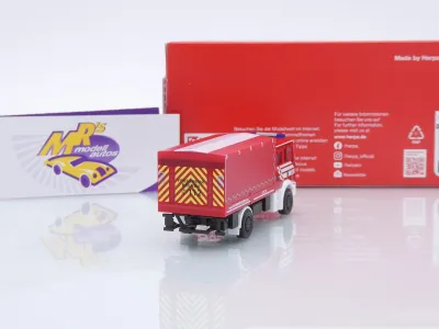 Preview: Herpa 098847 # MAN TGA M Mehrzweckgerätewagen (MzGW) " Feuerwehr Bremen " 1:87