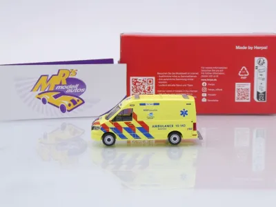 Preview: Herpa 098694 # MAN TGE Kasten HD " Ambulance 15-143 - Niederlande " 1:87