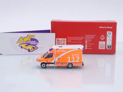 Preview: Herpa 098953 # Mercedes-Benz Sprinter '18 RTW " Berliner Feuerwehr 112 " 1:87