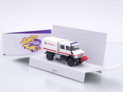 Busch 51084 # Mercedes-Benz Unimog U5023 DoKa " Johanniter Unfallhilfe " 1:87
