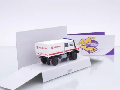 Preview: Busch 51084 # Mercedes-Benz Unimog U5023 DoKa " Johanniter Unfallhilfe " 1:87