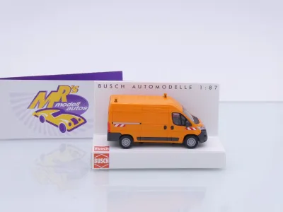 Preview: Busch 54613 # Peugeot Boxer Kastenwagen " Kommunalorange " 1:87