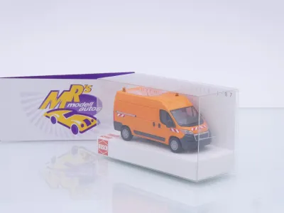 Preview: Busch 54613 # Peugeot Boxer Kastenwagen " Kommunalorange " 1:87