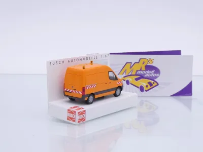 Preview: Busch 54008 # Mercedes-Benz Sprinter Kasten kurz HD " Kommunalorange " 1:87