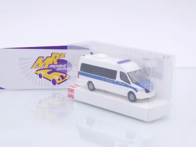 Preview: Busch 52638 # Mercedes-Benz Sprinter Bus lang " Polizei Berlin MKW " 1:87