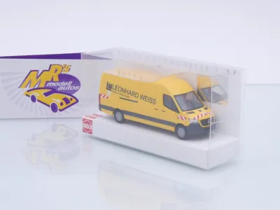 Preview: Busch 52641 # Mercedes-Benz Sprinter Kasten lang " Leonhard Weiss " 1:87