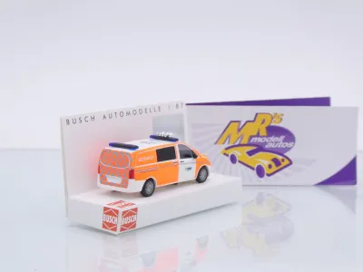 Preview: Busch 54804 # Mercedes-Benz Vito Einsatzwagen " Feuerwehr Notarzt Münster " 1:87