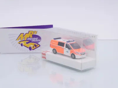 Preview: Busch 54804 # Mercedes-Benz Vito Einsatzwagen " Feuerwehr Notarzt Münster " 1:87