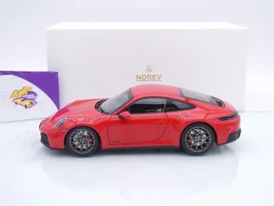 Preview: Norev 187171 # Porsche 911 (992) Carrera 4 GTS Baujahr 2024 " Guardsrot " 1:18
