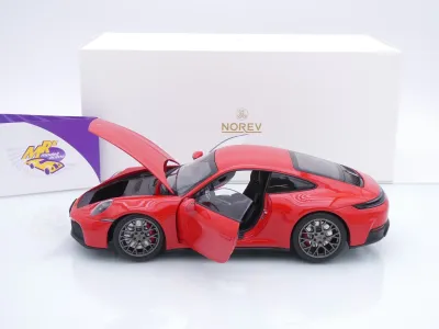 Norev 187171 # Porsche 911 (992) Carrera 4 GTS Baujahr 2024 " Guardsrot " 1:18