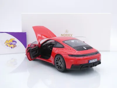 Norev 187171 # Porsche 911 (992) Carrera 4 GTS Baujahr 2024 " Guardsrot " 1:18