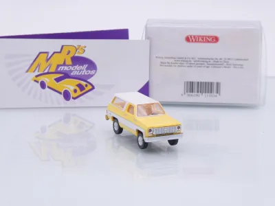 Preview: Wiking 0111 03 # Chevrolet K5 Blazer SUV Baujahr 1975-76 " gelb-silber " 1:87