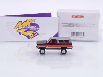 Preview: Wiking 0111 04 # Chevrolet K5 Blazer SUV Baujahr 1975-76 " schwarz-orange " 1:87