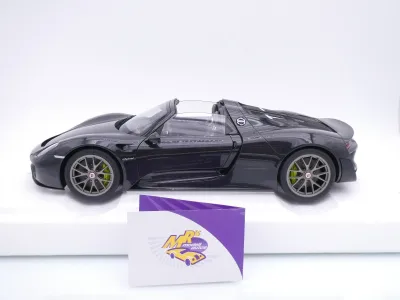 Preview: AUTOart 12121 # Porsche 918 Spyder Weissach Package Baujahr 2013 " schwarz " 1:12