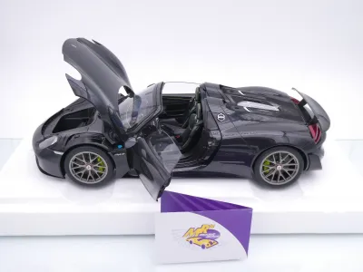Preview: AUTOart 12121 # Porsche 918 Spyder Weissach Package Baujahr 2013 " schwarz " 1:12