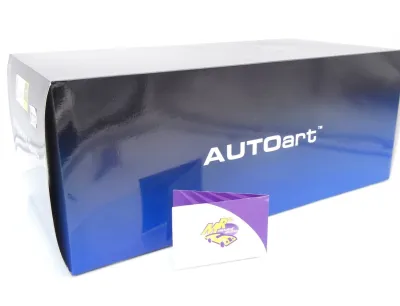 AUTOart 12121 # Porsche 918 Spyder Weissach Package Baujahr 2013 " schwarz " 1:12