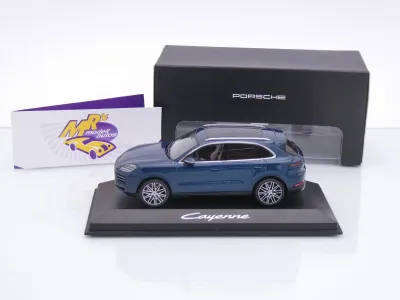Preview: Solido WAP0200310RCAY # Porsche Cayenne E-Hybrid Baujahr 2025 " blaumetallic " 1:43