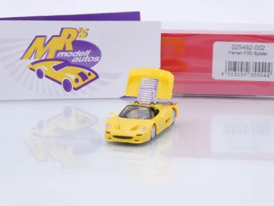 Preview: Herpa 025492-002 # Ferrari F50 Spider Baujahr 1995 " gelb / Giallo Modena " 1:87