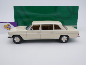 Cult CML004-2 # Mercedes Benz /8 V114 Langversion Bj. 1970 " creme weiß " 1:18