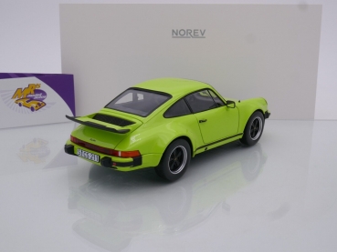 Preview: Norev 187666 # Porsche 911 Turbo 3.0 Coupe Baujahr 1976 " hellgrün " 1:18