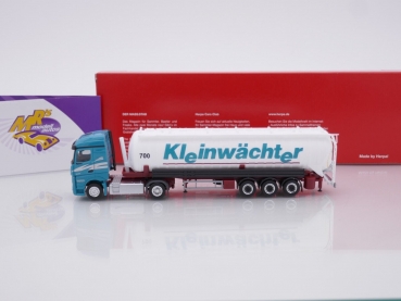 Preview: Herpa 315494 # Mercedes Benz Actros Streamspace 2/3-achs Saugsilo-SZ " Spedition Kleinwächter " 1:87