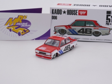 TSM MINI GT KHMG006 # Datsun 510 Pro Street rot-weiß No.46 " Kaido House " 1:64