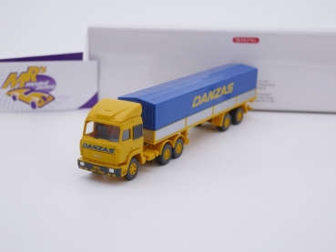 Wiking 0517 03 # Iveco Pritschensattelzug gelb-blau-silber " Danzas " 1:87