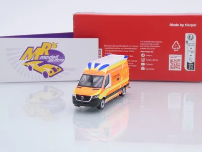 Herpa 099042 # Mercedes Sprinter Delfis RTW " Rettungsdienst Elbe-Elster " 1:87