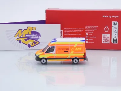 Preview: Herpa 099042 # Mercedes Sprinter Delfis RTW " Rettungsdienst Elbe-Elster " 1:87